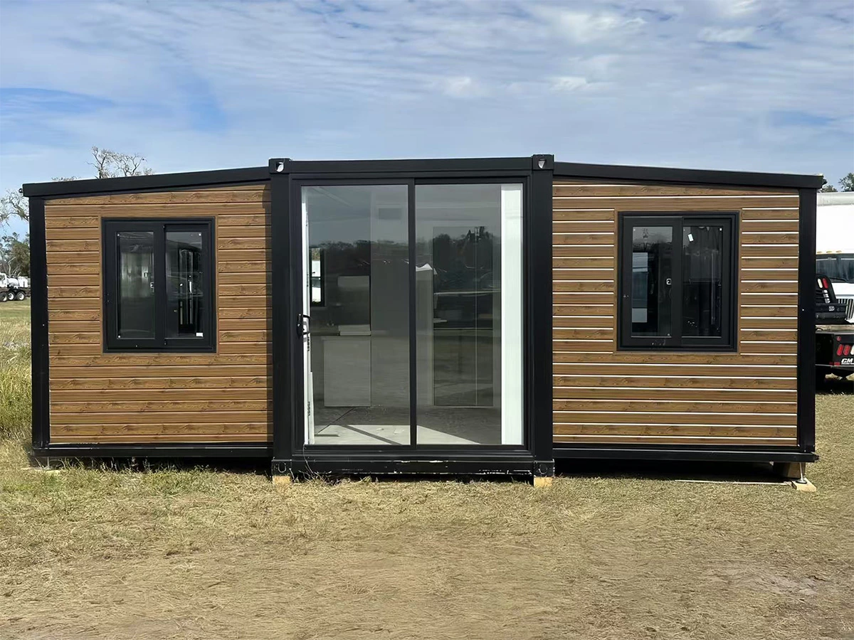 Expandable Container House 20ft in Texas, USA