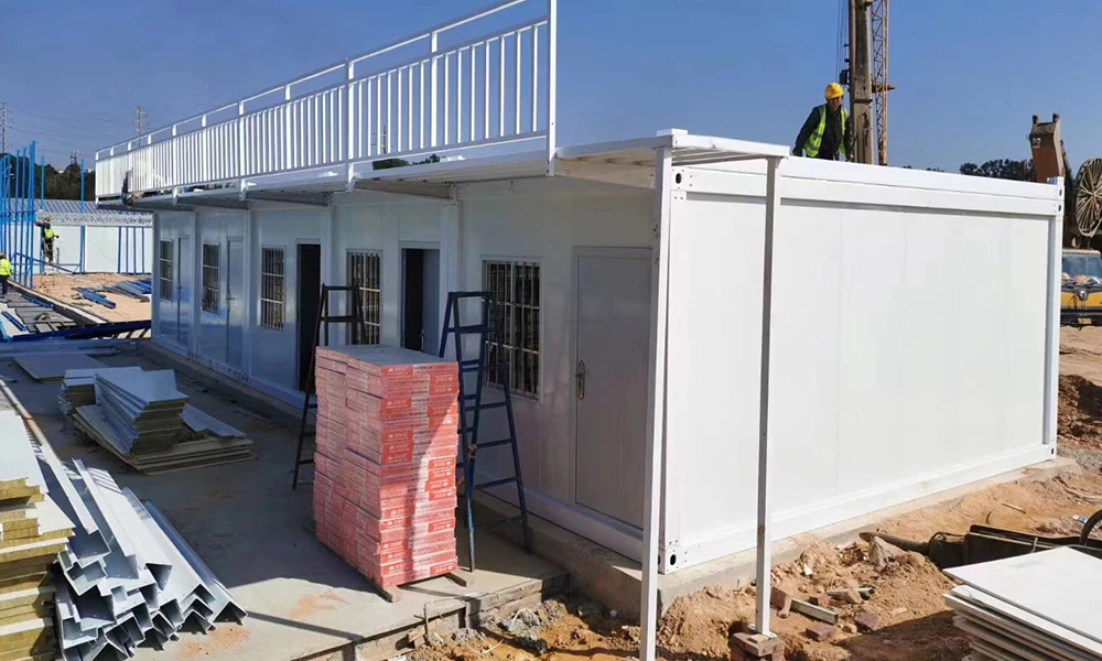 Folding Container House: Composition, Installation, Cost