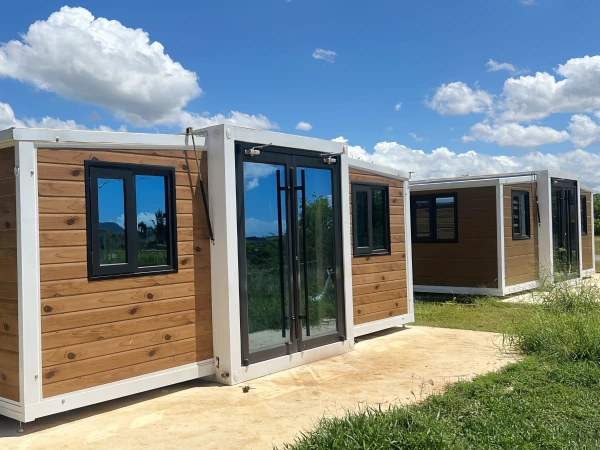 20ft Expandable House in Wellington, New Zealand
