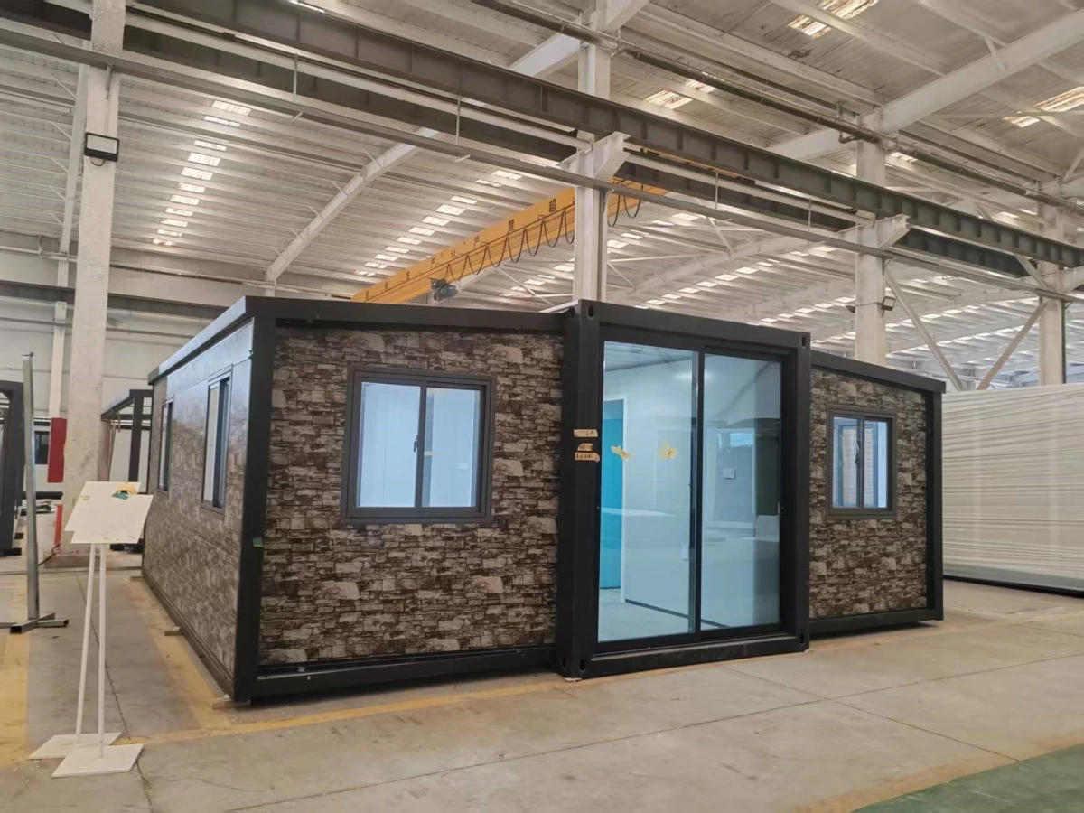 American Standard 20ft Expandable House with 2 Bedrooms