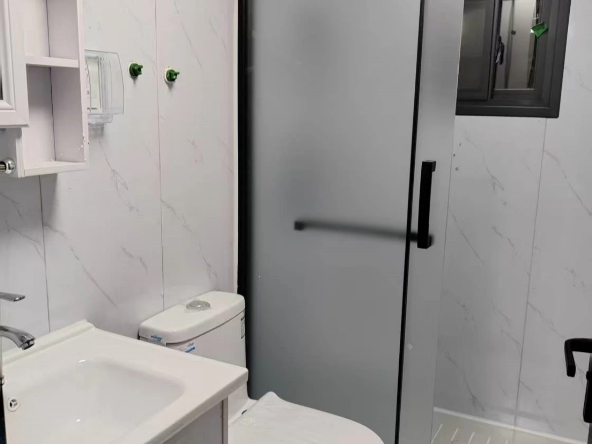 20ft Expandable House Delivered to Lisbon, Portugal