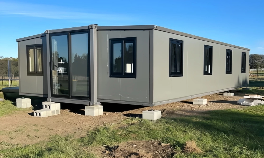 40ft Expandable Container House Installation and Precautions