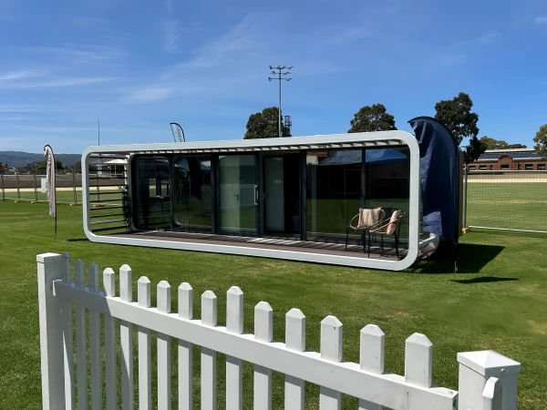 Top 5 benefits of using pod houses to create a backyard office