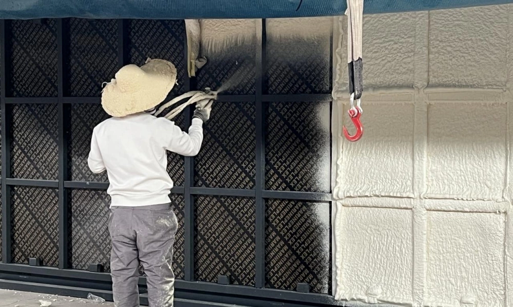 Built for the Cold: Expandable Container Homes Redefining Winter Living