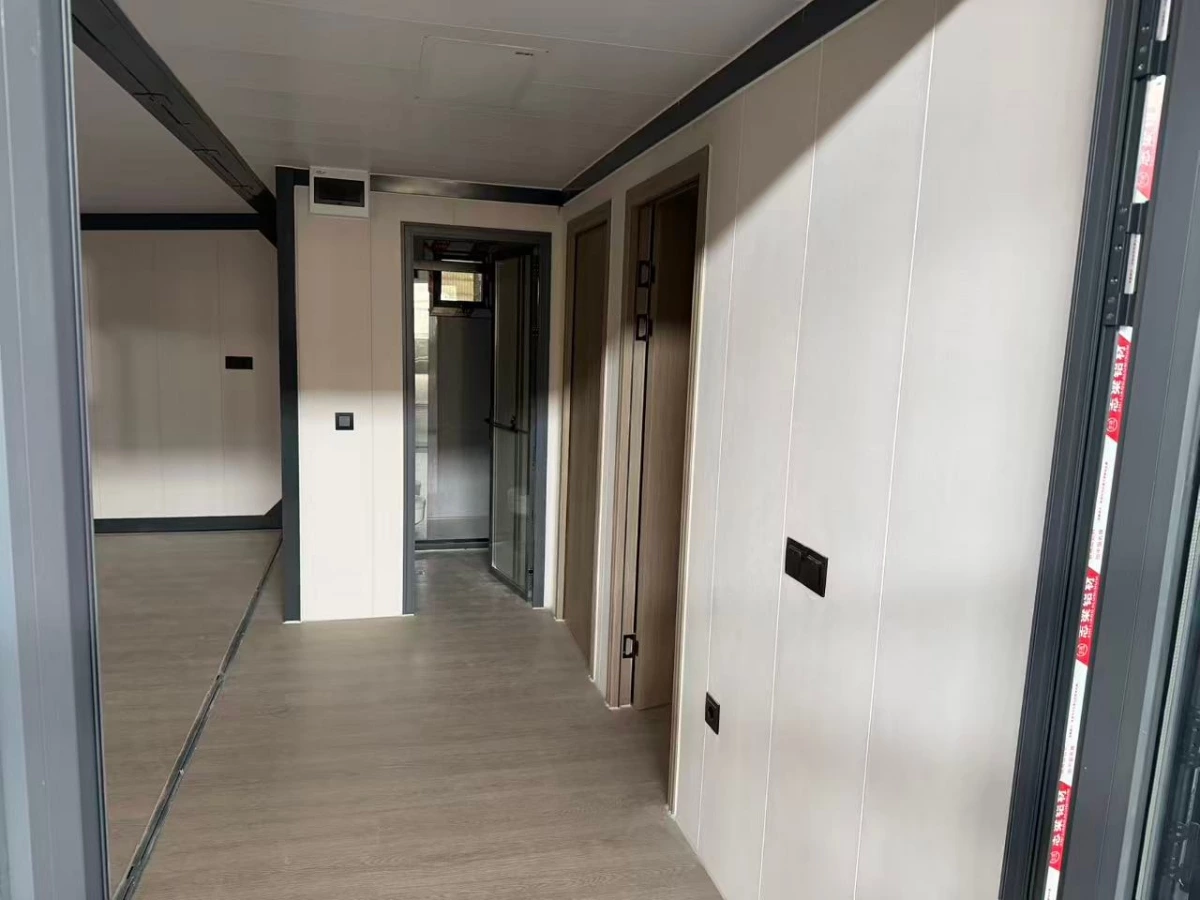 20ft Foldable Container House Delivered to France