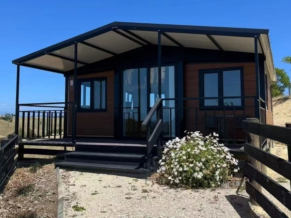 20ft Expandable Prefabricated Home in Australia